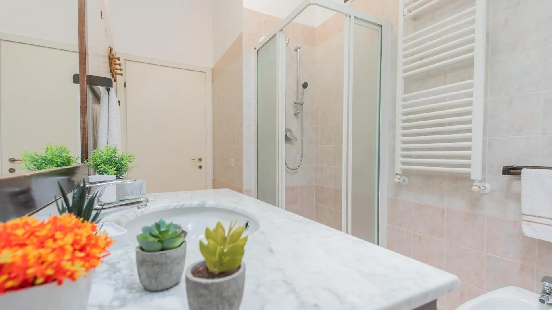 مبيت وإفطار باديرنو دونيانو La Casa Di Masha