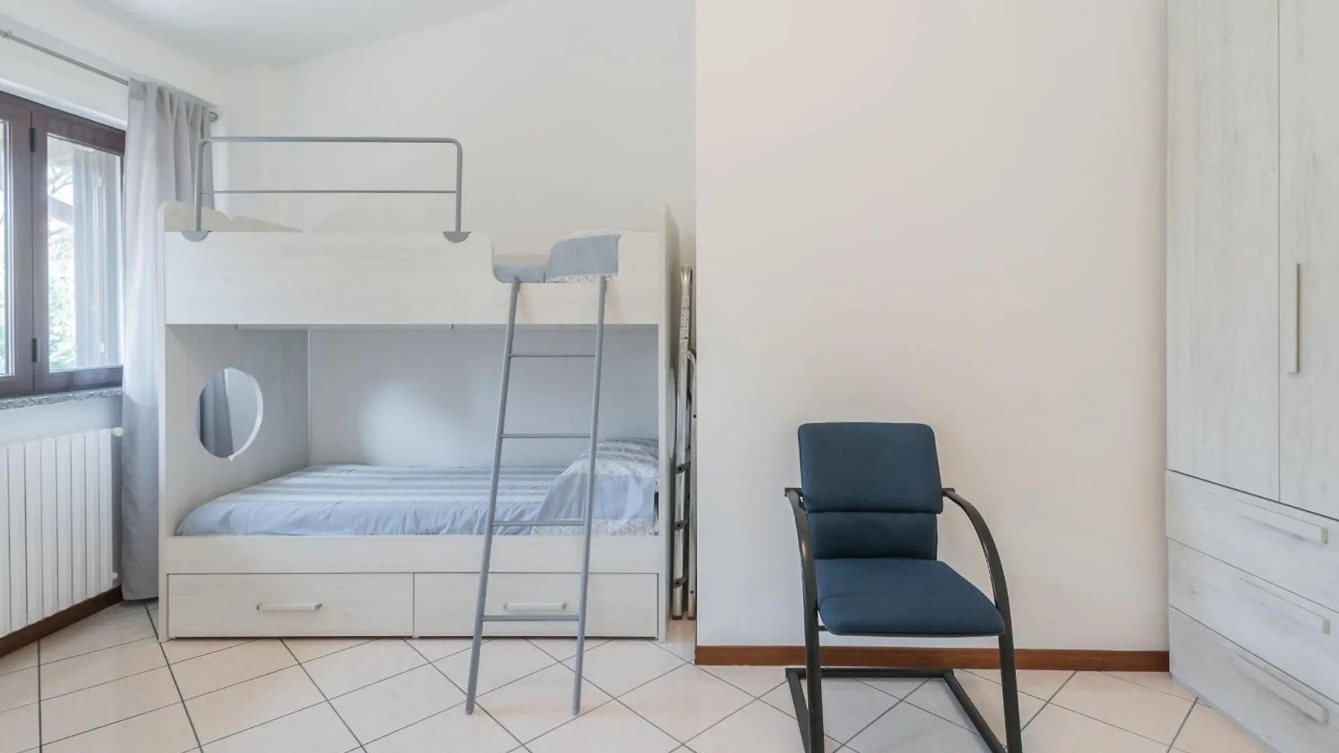 مبيت وإفطار باديرنو دونيانو La Casa Di Masha 0*,