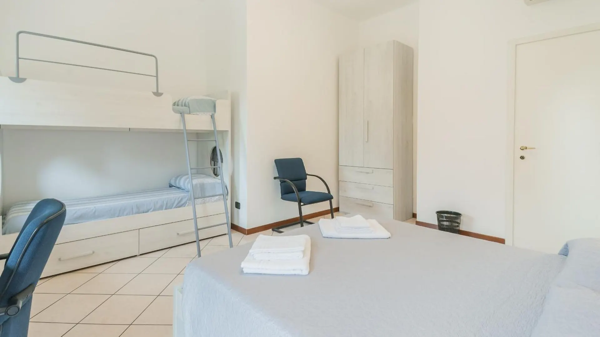 Bed and Breakfast La Casa Di Masha à Paderno Dugnano 0*,  Italie